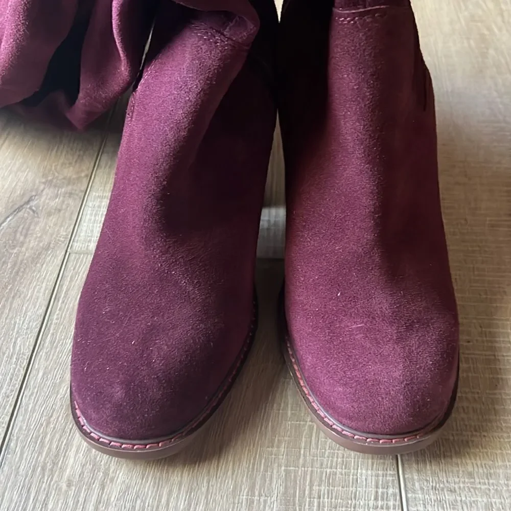 NWOB Kelsi Dagger Logan Over-The-Knee Burgundy Wine Suede Boots US 9